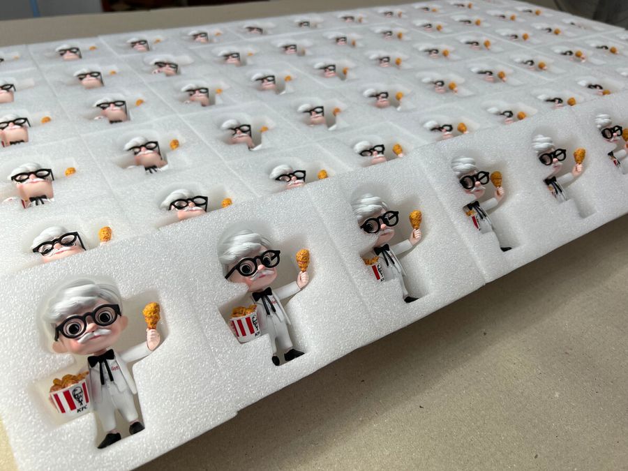 Art Toy เรซิ่นสั่งทำสำหรับองค์กร